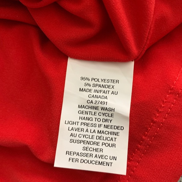 ⭐️HOST PICK⭐️ NWOT Bailey Red Front Tie Dress W/Pockets! Size SP - Picture 6 of 7